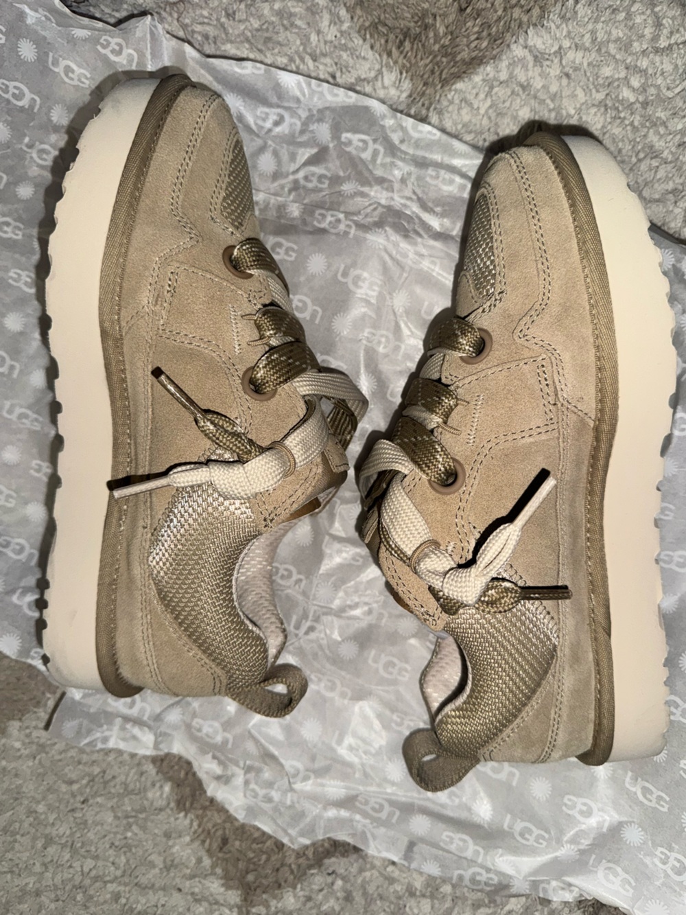 UGG Women’s Tan/Cream Lace-Up Sneakers - Picture 5 of 6